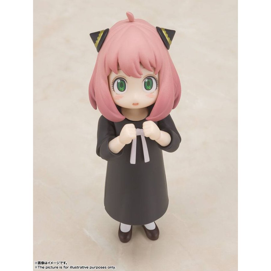 Anya Forger S.H. Figuarts Actionfigur 8 cm