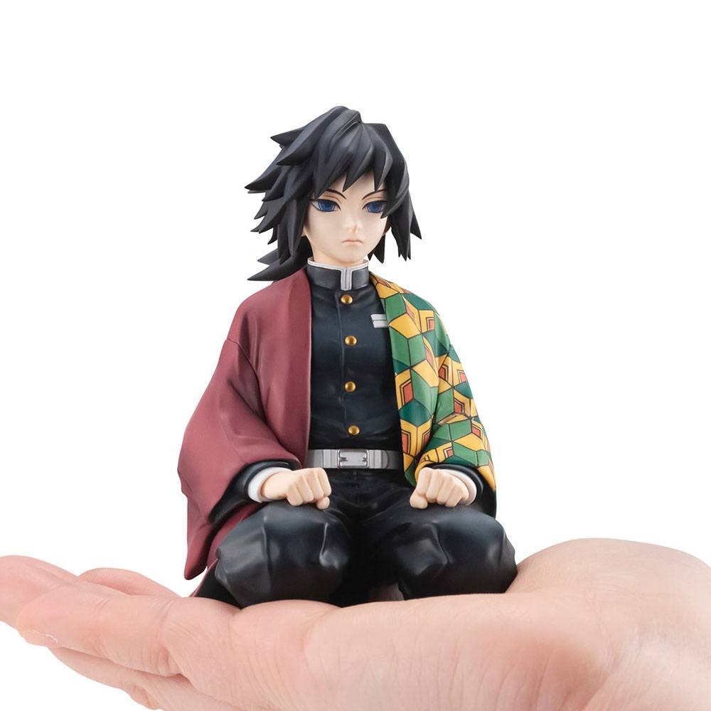 Giyu Tomioka Palm Size DX / MegaHouse, 9 cm