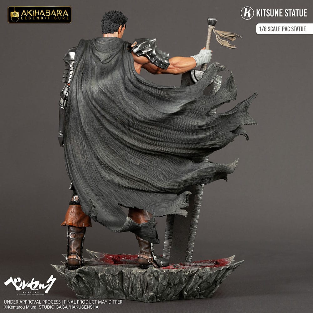Guts / Berserk Akihabara Legend Figure PVC Statue / Kitsune Statue / 30 cm