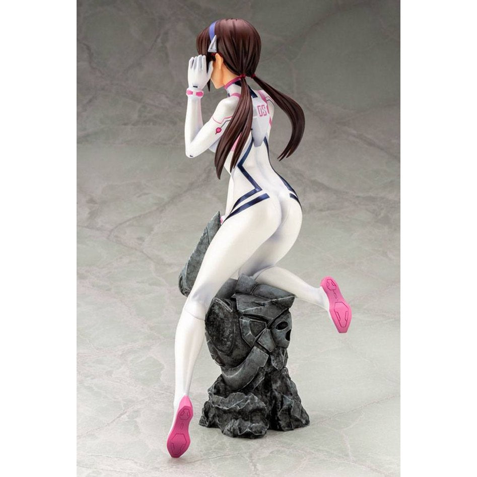 Mari Makinami Statue 23cm