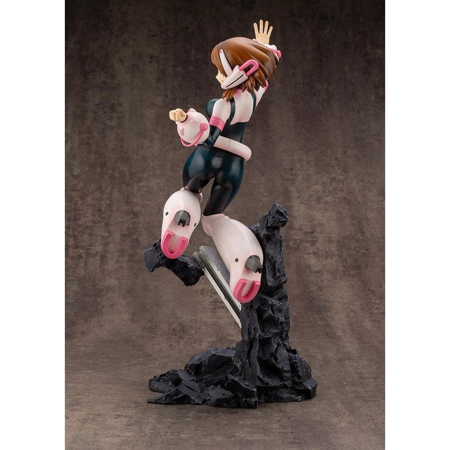 Ochaco Uraraka Version 2 ARTFX J Statue, 27 cm