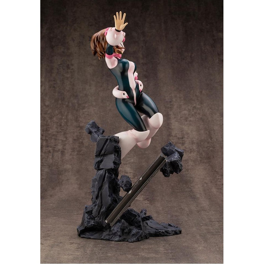 Ochaco Uraraka Version 2 ARTFX J Statue, 27 cm