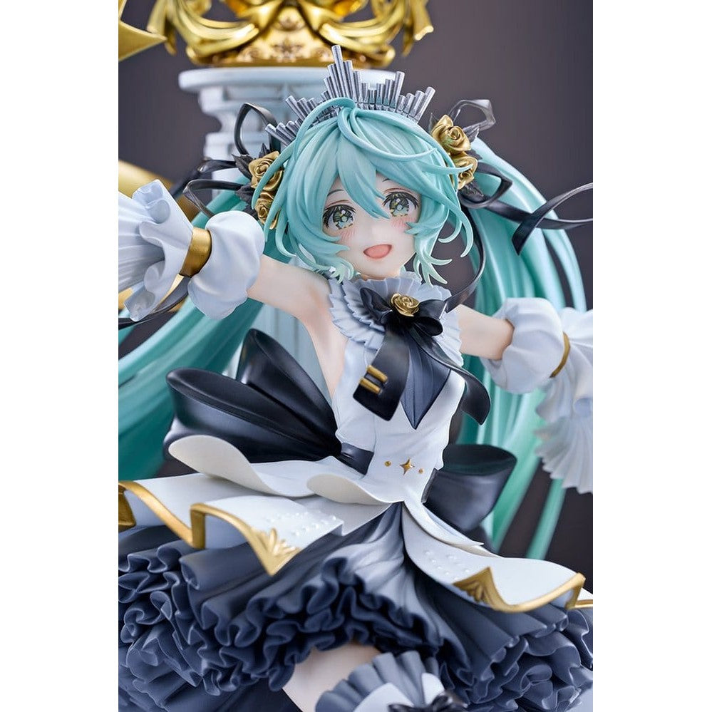 Hatsune Miku PVC Statue / Symphony: 10th Anniversary Version / Good Smile Company / 37 cm