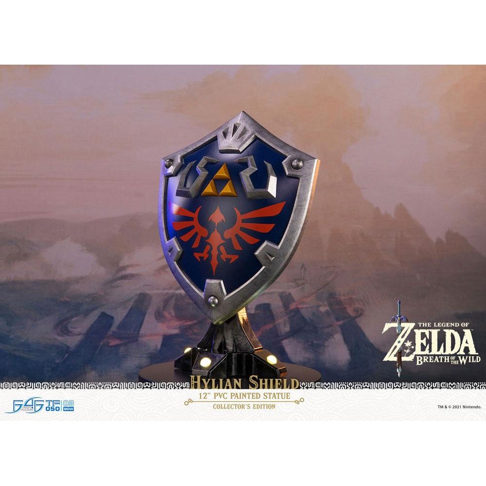 Hylian Shield Collectors Edition / First 4 Figures / 29 cm