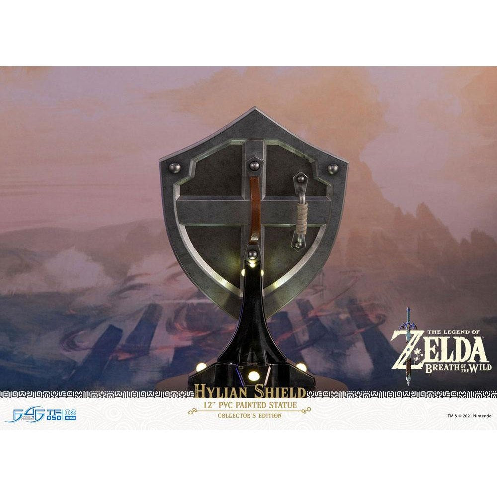 Hylian Shield Collectors Edition / First 4 Figures / 29 cm