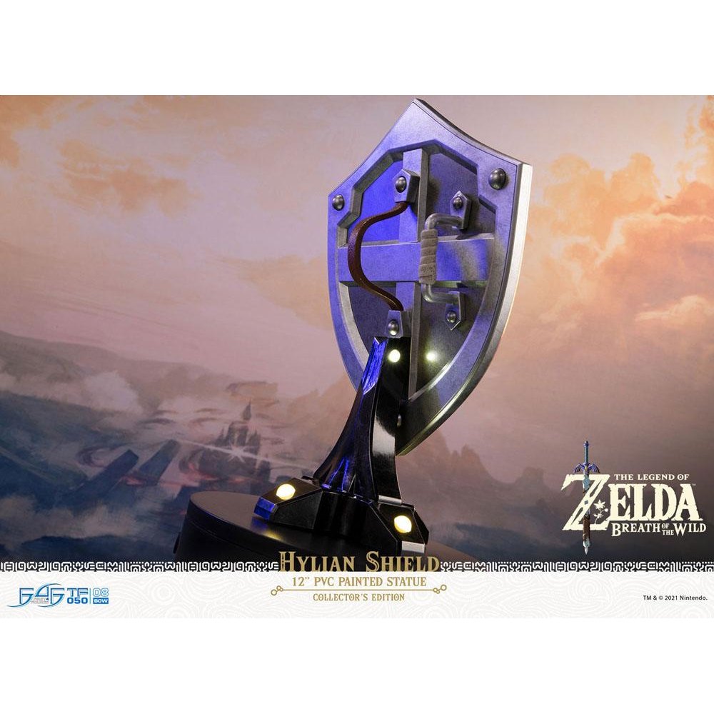 Hylian Shield Collectors Edition / First 4 Figures / 29 cm
