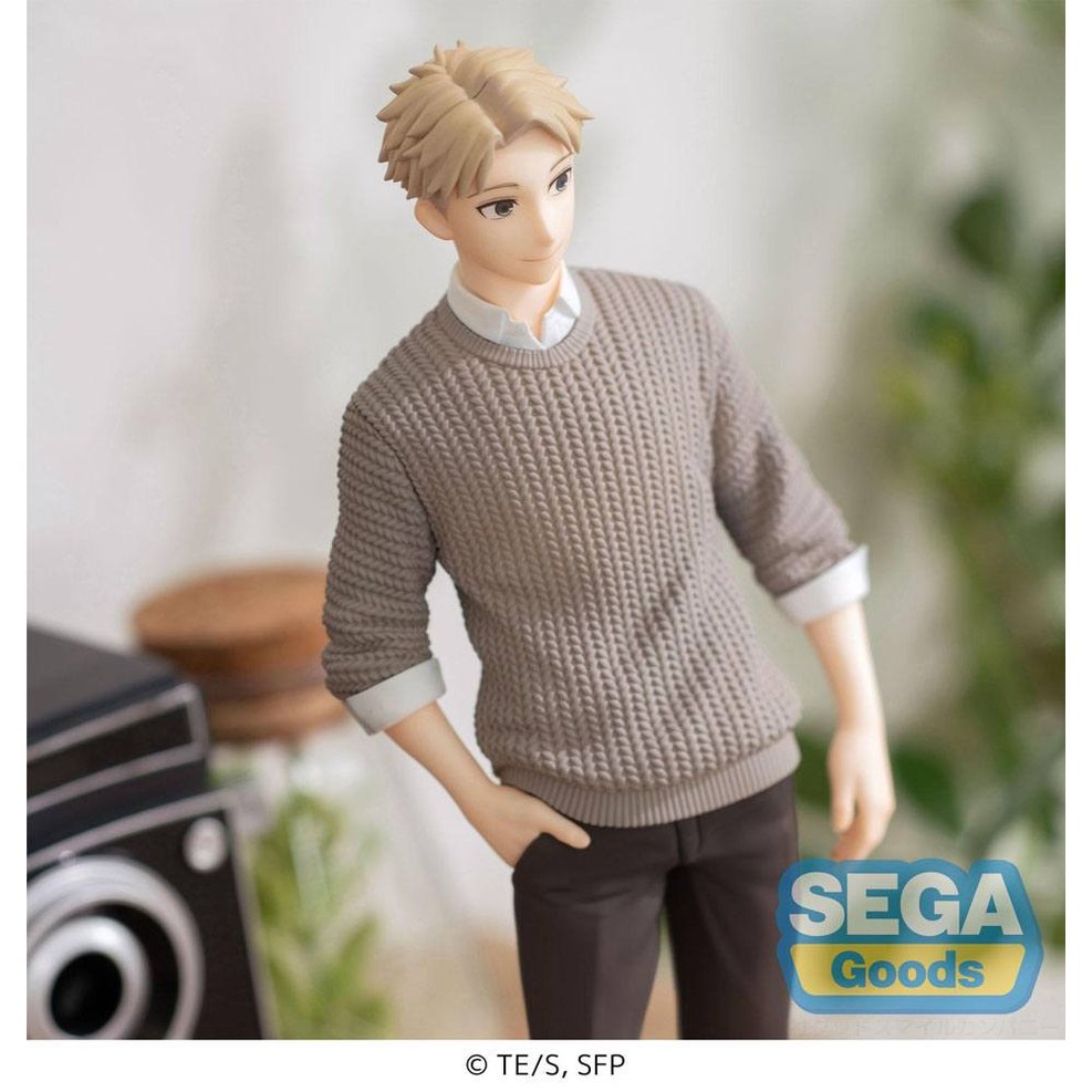 Loid Forger Plain Clothes Statue / Sega / 19 cm