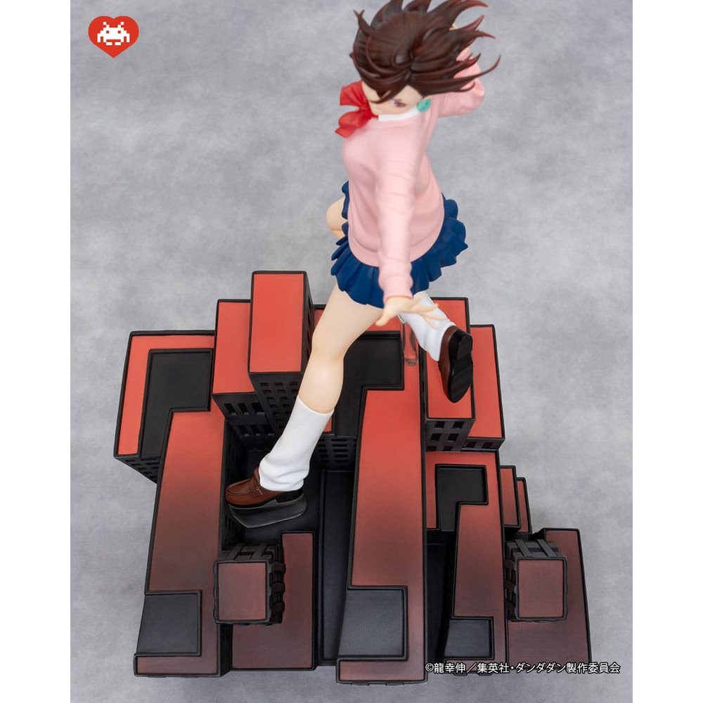 Momo Figur / DanDaDan / Taito Dressta / 23 cm / geöffnete Verpackung