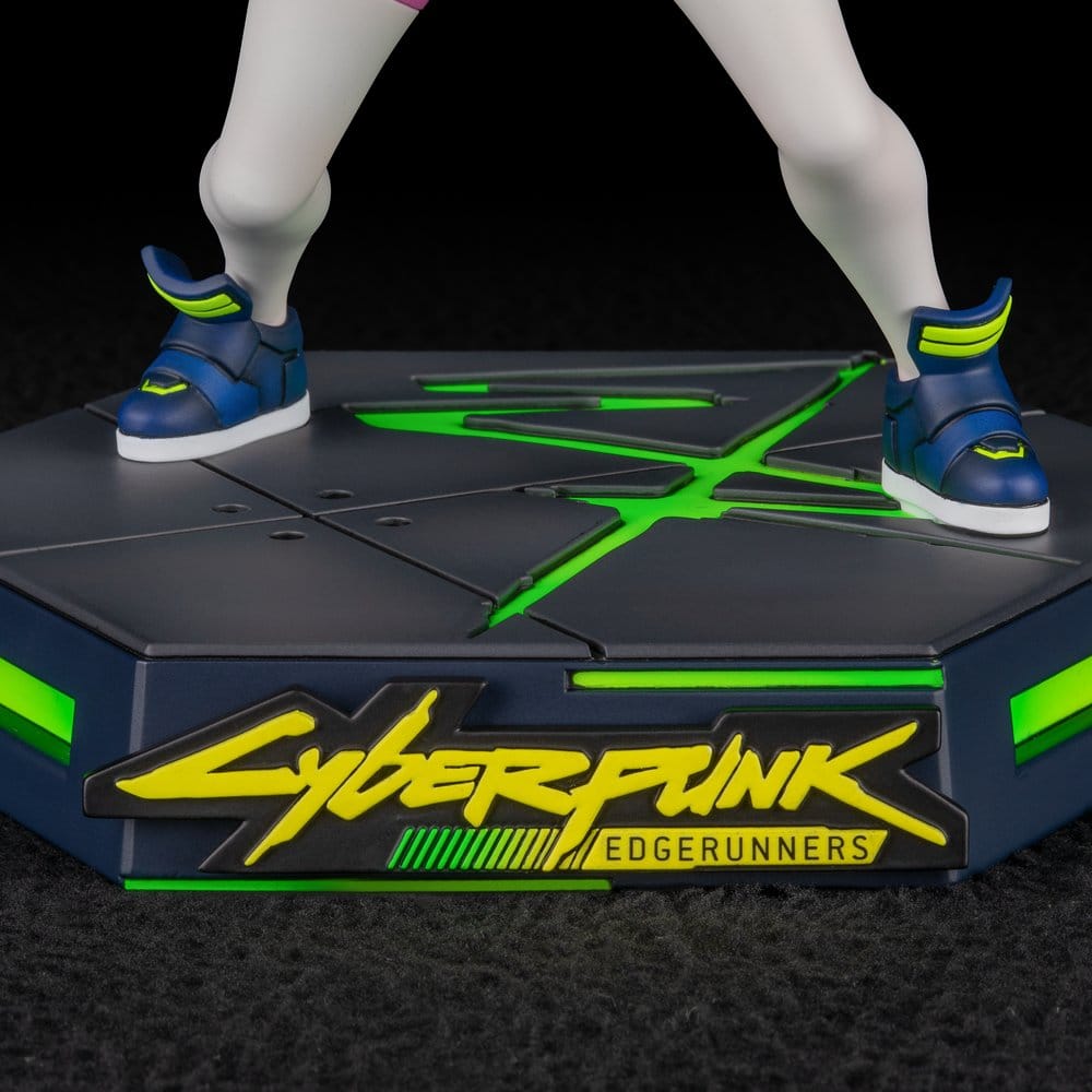 Rebecca PVC Statue / Cyberpunk: Edgerunners / Dark Horse Comics / 15 cm