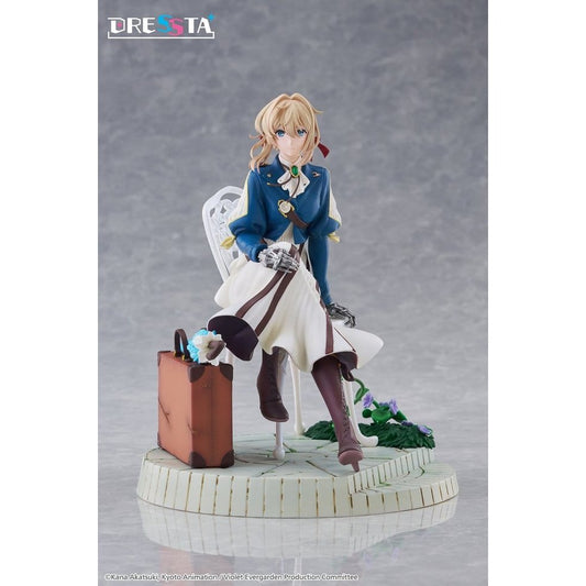 Violet Evergarden PVC Statue / Taito Dressta / 17 cm