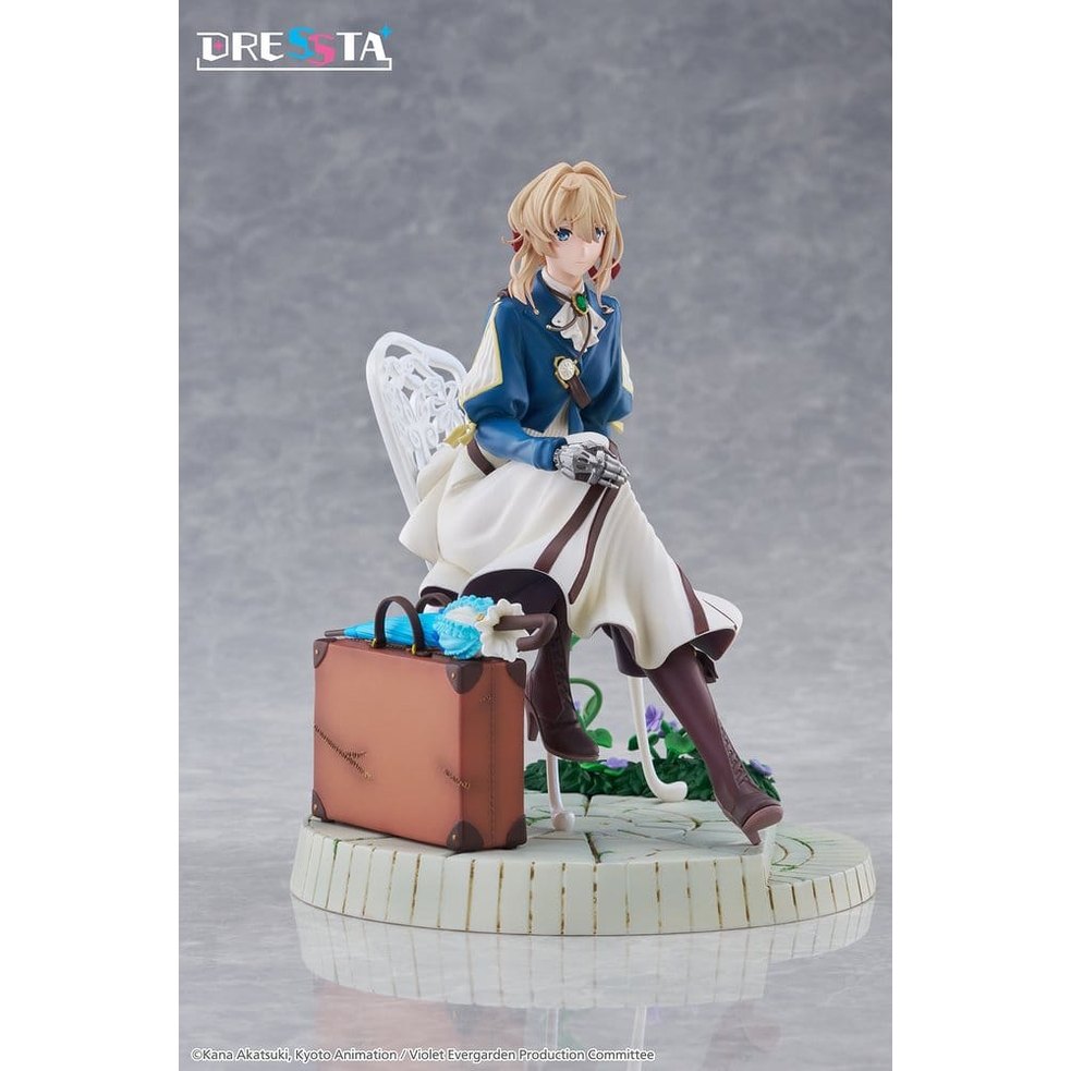 Violet Evergarden PVC Statue / Taito Dressta / 17 cm
