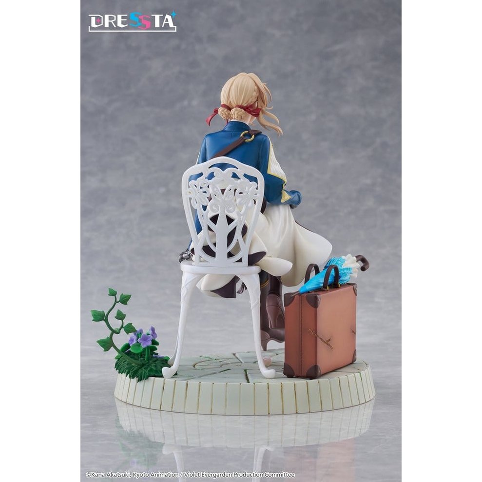 Violet Evergarden PVC Statue / Taito Dressta / 17 cm